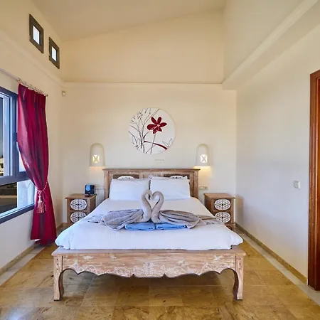 Casa Beluka By Now Ltd Villa