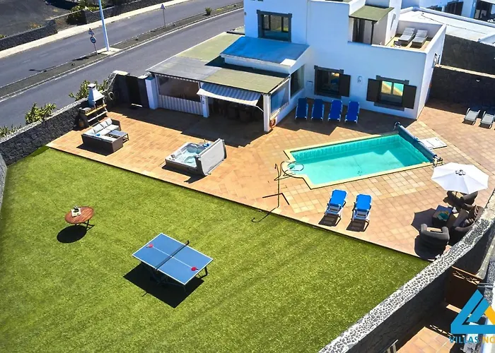 Casa Beluka By Now Ltd * Playa Blanca (Lanzarote)