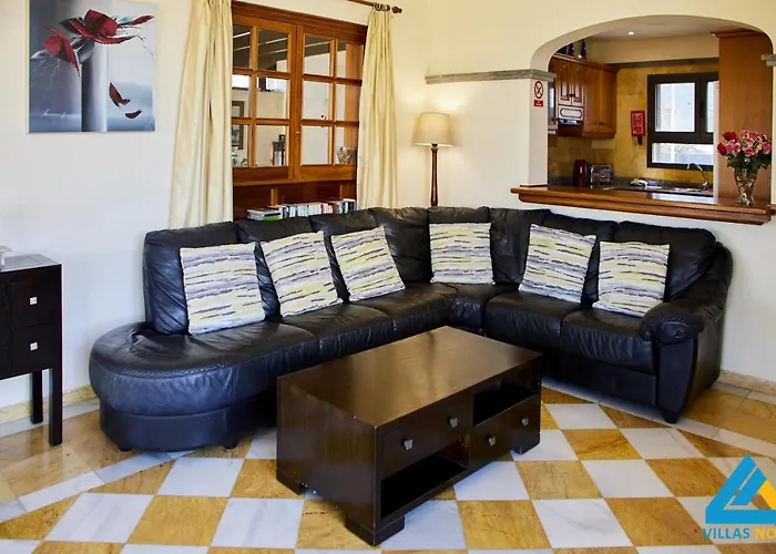 Villa Casa Beluka By Now Ltd
